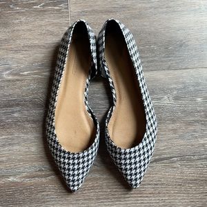 Houndstooth Pointed Ballet Flats